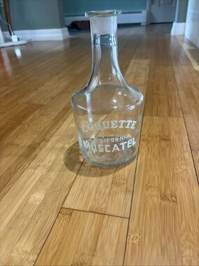 Vintage Coquette Clear Glass Muscatel Decanter - Clear